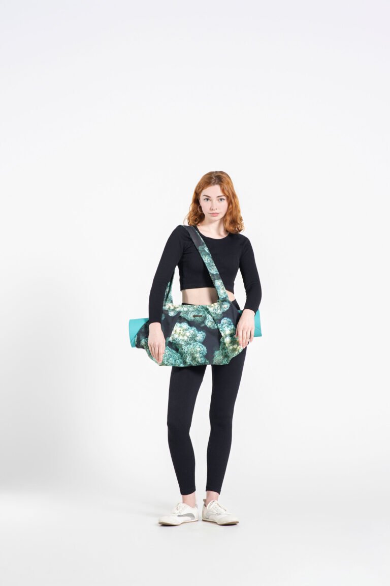 Green Reef Yoga Bag with Zipper. Ecuadorian  Collection