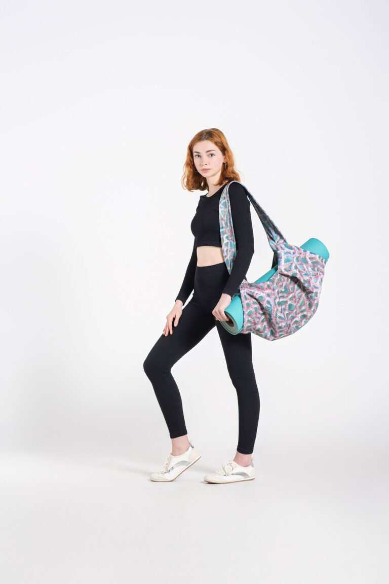 Yoga Bag . Colombian Coral